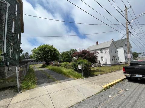 465 Peckham St, Fall River, MA 02721 photo 27