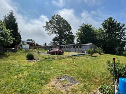 465 Peckham St, Fall River, MA 02721 photo 7