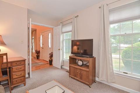 7 Reeve Rd, Sharon, MA 02067 photo 11