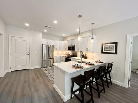 3304 Briarwood Vlg #3304, Clinton, MA 01510