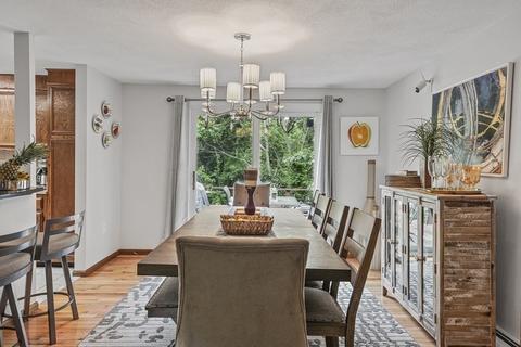 31 Walsh Ave, Stoneham, MA 02180 photo 5