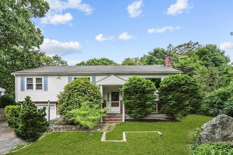 31 Walsh Ave, Stoneham, MA 02180 photo 1