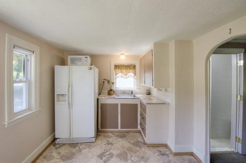 237-237 A Coburn Ave, Worcester, MA 01604 photo 30