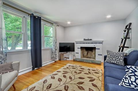 66 Vincent Rd, Dedham, MA 02026 photo 3