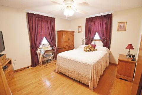 35 Hudson St, Springfield, MA 01118 photo 9