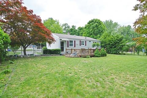 35 Hudson St, Springfield, MA 01118 photo 20