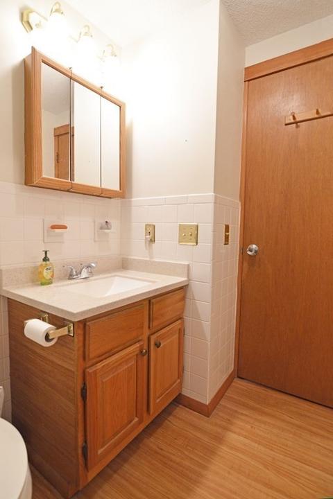 35 Hudson St, Springfield, MA 01118 photo 11