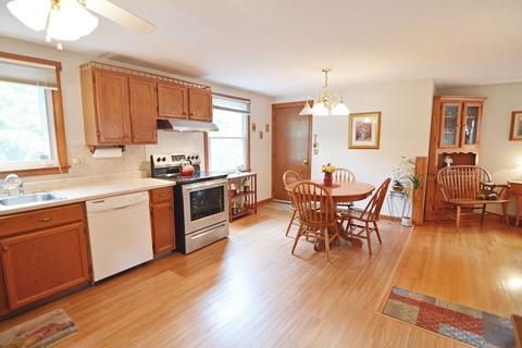 35 Hudson St, Springfield, MA 01118 photo 8