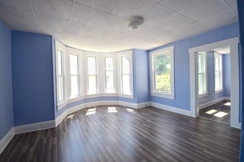 229 Stackpole St, Lowell, MA 01852 photo 11