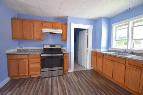 229 Stackpole St, Lowell, MA 01852 photo 20