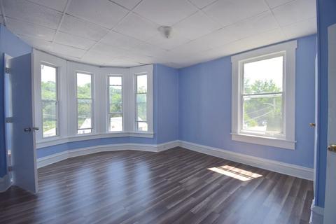 229 Stackpole St, Lowell, MA 01852 photo 18