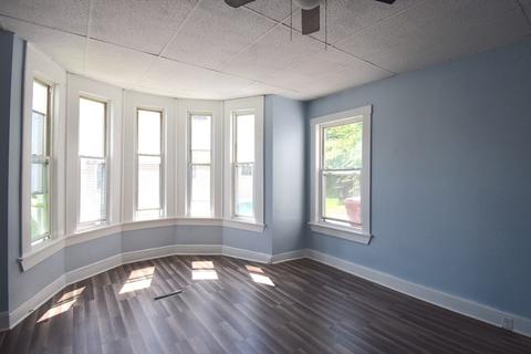 229 Stackpole St, Lowell, MA 01852 photo 7