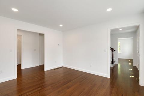 253 Sterling St, Lancaster, MA 01523 photo 13