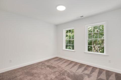 253 Sterling St, Lancaster, MA 01523 photo 27