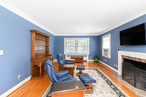 471 Trafton Rd, Springfield, MA 01108 photo 13