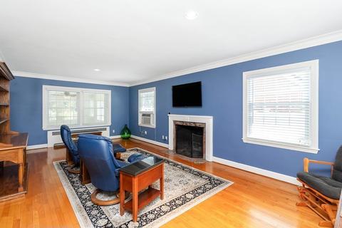 471 Trafton Rd, Springfield, MA 01108 photo 12
