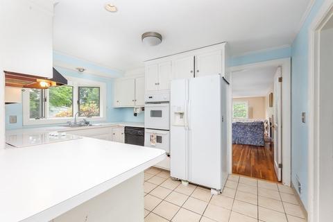 41 Overlook Rd, Marblehead, MA 01945 photo 24