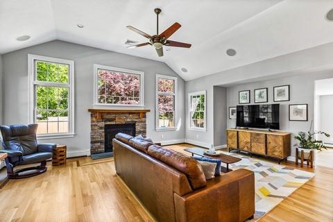 10 Coolidge Ave, Hingham, MA 02043 photo 6