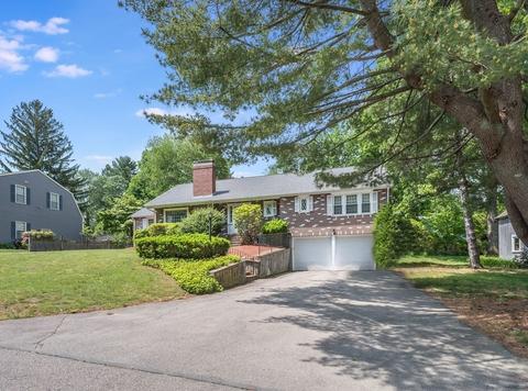 38 Colonial Rd, Needham, MA 02492 photo 1