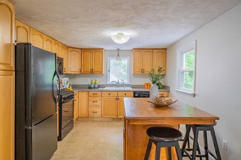 122 Parker St, Maynard, MA 01754 photo 10