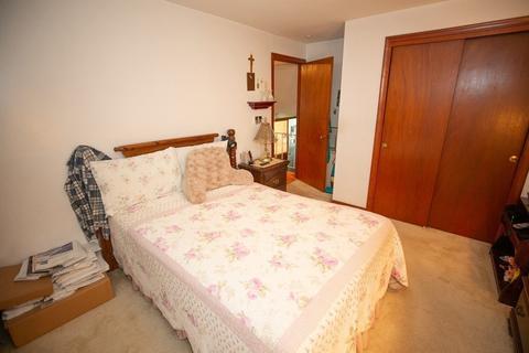 5 Phyllis Dr, Randolph, MA 02368 photo 14
