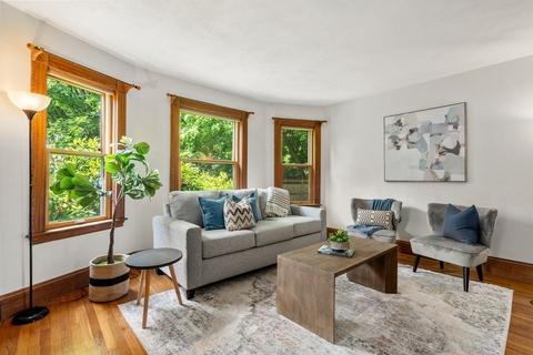 87 Hillside Ave, Needham, MA 02494 photo 2
