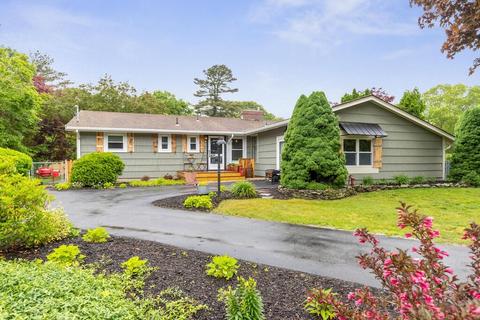 147 Indian Neck Rd, Wareham, MA 02571 photo 1