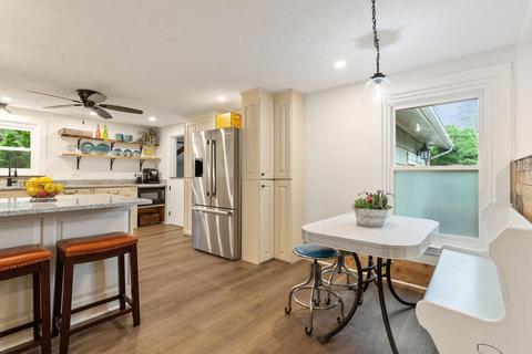147 Indian Neck Rd, Wareham, MA 02571 photo 3