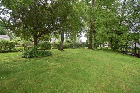 141 Louis Rd, Springfield, MA 01118 photo 28