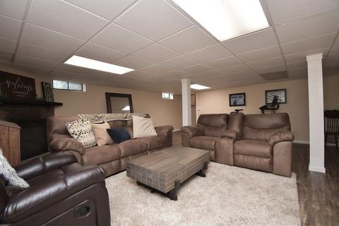 141 Louis Rd, Springfield, MA 01118 photo 23