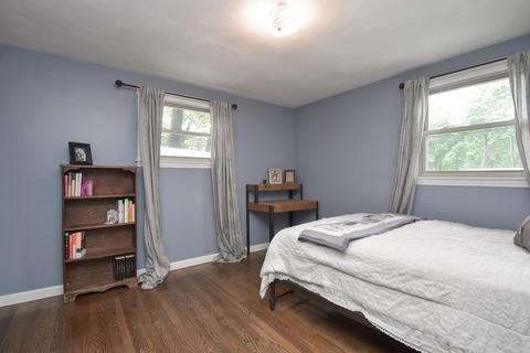141 Louis Rd, Springfield, MA 01118 photo 17