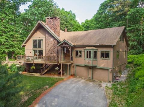 132 Whitins Rd, Sutton, MA 01590 photo 2