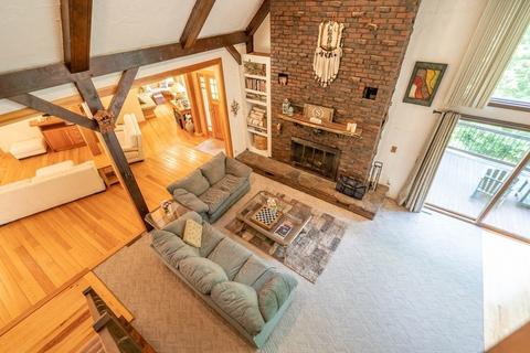 132 Whitins Rd, Sutton, MA 01590 photo 21