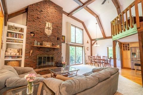 132 Whitins Rd, Sutton, MA 01590 photo 8