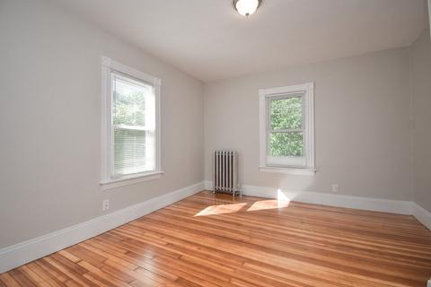 155 Hampden St, Chicopee, MA 01013 photo 13