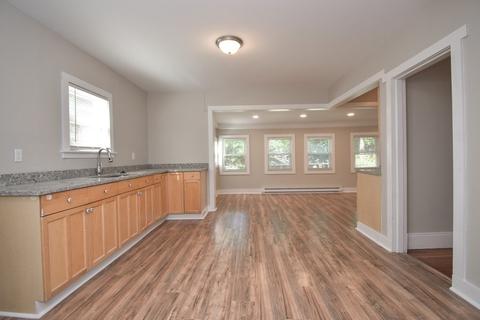 155 Hampden St, Chicopee, MA 01013 photo 3