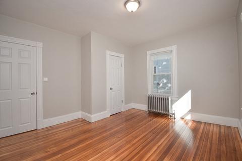155 Hampden St, Chicopee, MA 01013 photo 21