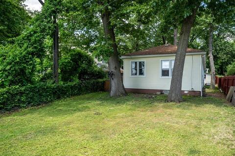 33 Glenmore St, Springfield, MA 01119 photo 7