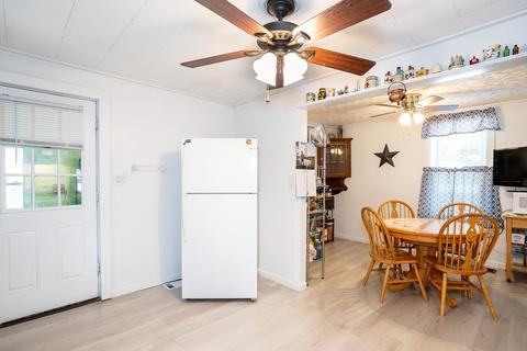 33 Glenmore St, Springfield, MA 01119 photo 21