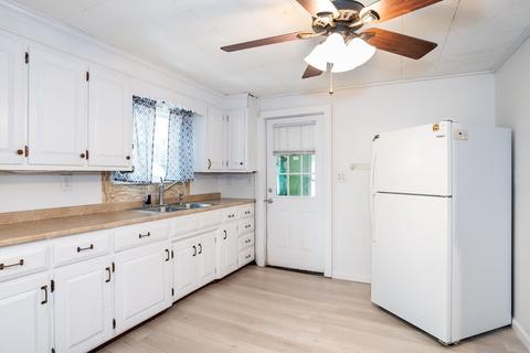 33 Glenmore St, Springfield, MA 01119 photo 20