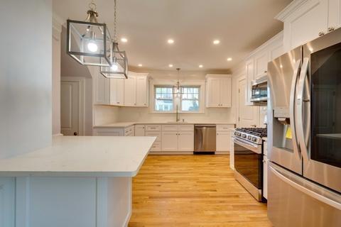 15 Whiting Ave, Dedham, MA 02026 photo 4
