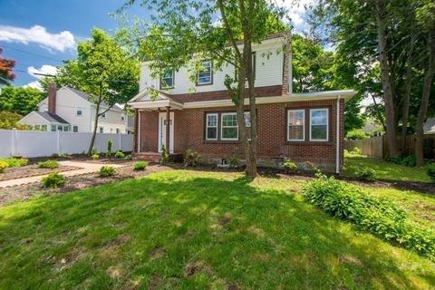 15 Whiting Ave, Dedham, MA 02026 photo 11