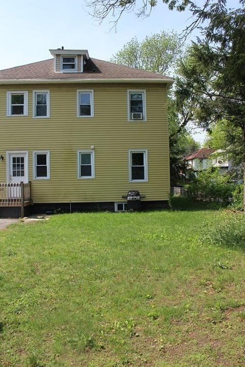 11-13 Lorimer St, Springfield, MA 01151 photo 7