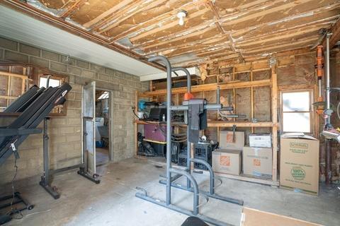 98 Dartmouth St, Everett, MA 02149 photo 25