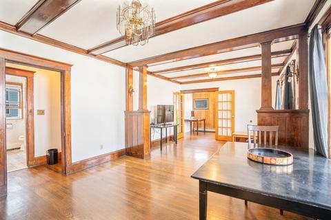 98 Dartmouth St, Everett, MA 02149 photo 6