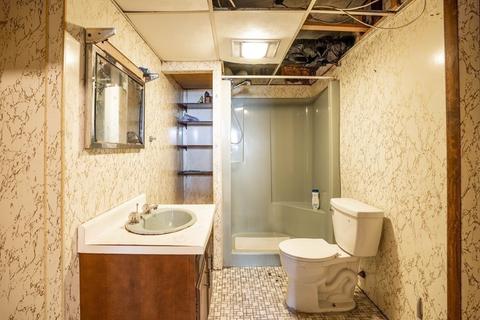 98 Dartmouth St, Everett, MA 02149 photo 22