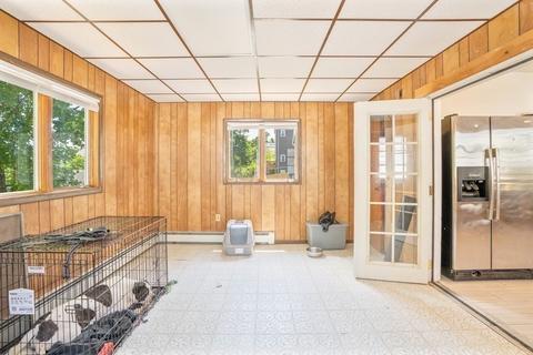 98 Dartmouth St, Everett, MA 02149 photo 10