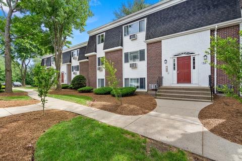 52 Will Dr #83, Canton, MA 02021 photo 1