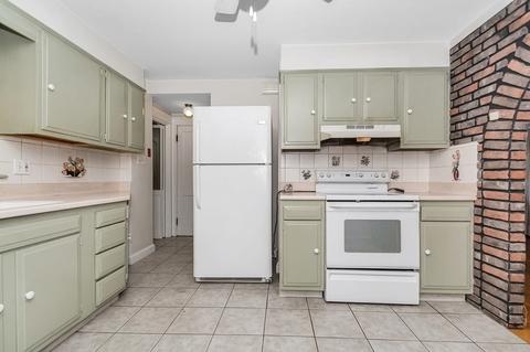 26 Willow St, Reading, MA 01867 photo 29