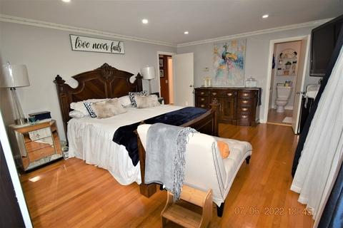 21 Radner St, Springfield, MA 01129 photo 24